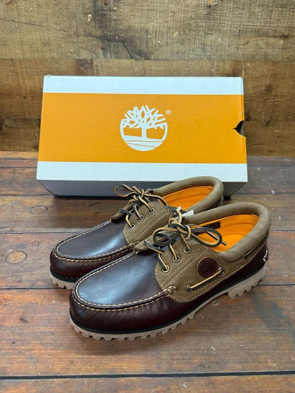 Timberland Authentics 3-Eye Classic Lug Size 8 Burgundy Boat Shoe